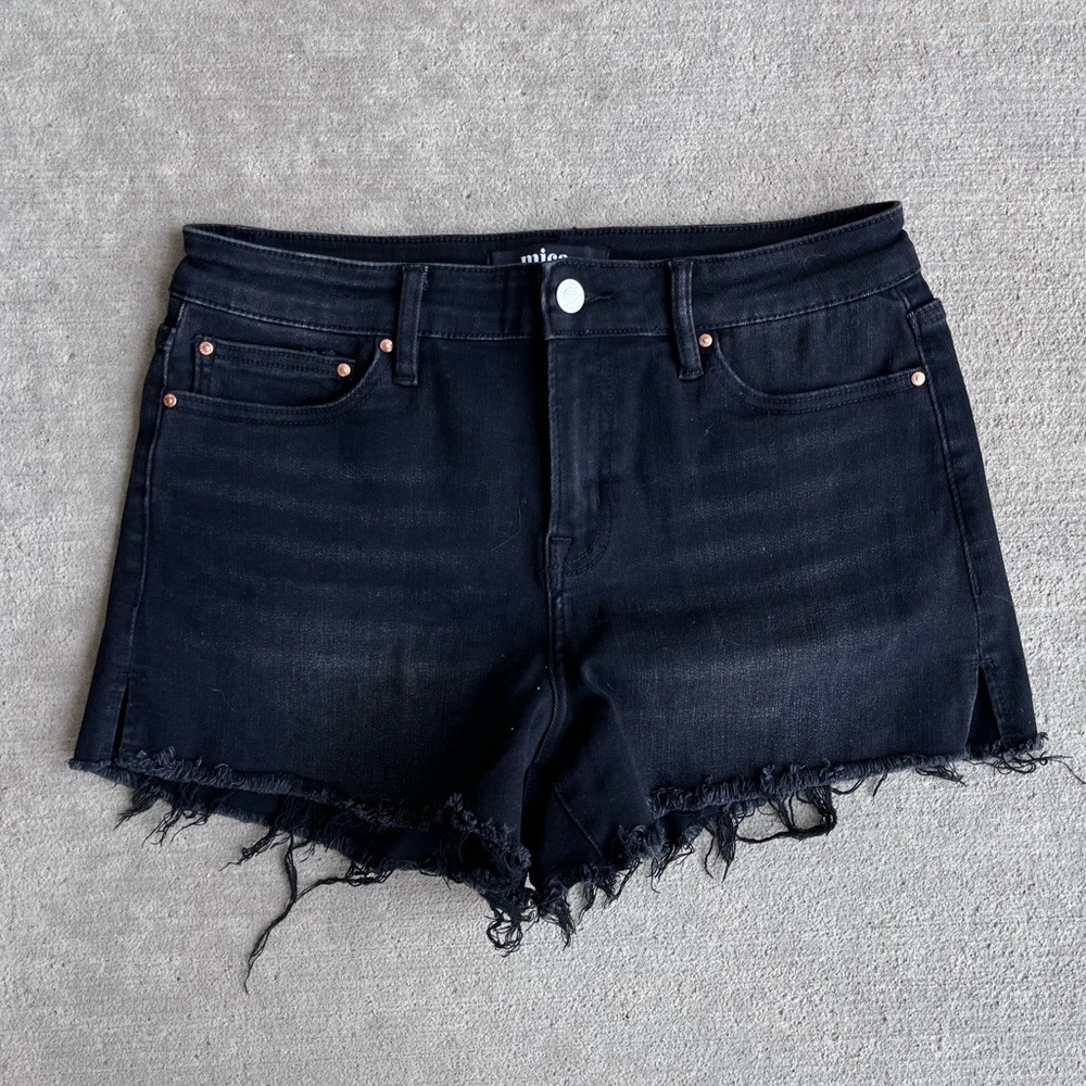 Mica Los Angeles black frayed denim stretchy shorts NWOT